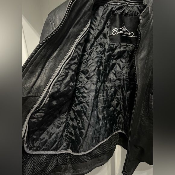 Black and Pink Leather Motorcycle Jacket - Picture 3 of 6